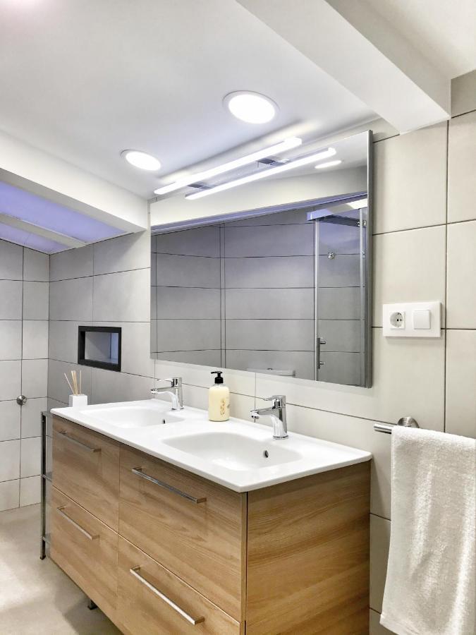 Mon Residence Sant Jeroni Манреса Екстериор снимка